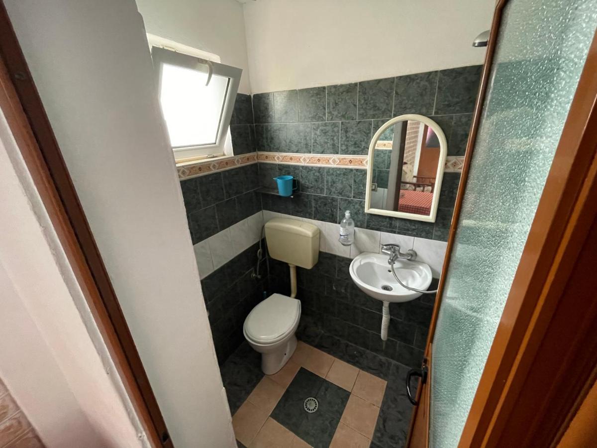 Villa Duka Vlore Exterior photo